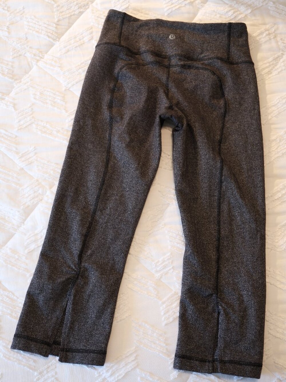Lululemon Gather & Crow Crop II - Heathered Herringbone Heathered Black